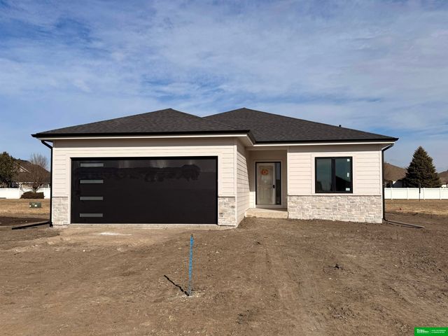 2940 Aurora Drive, Fremont, NE 68025