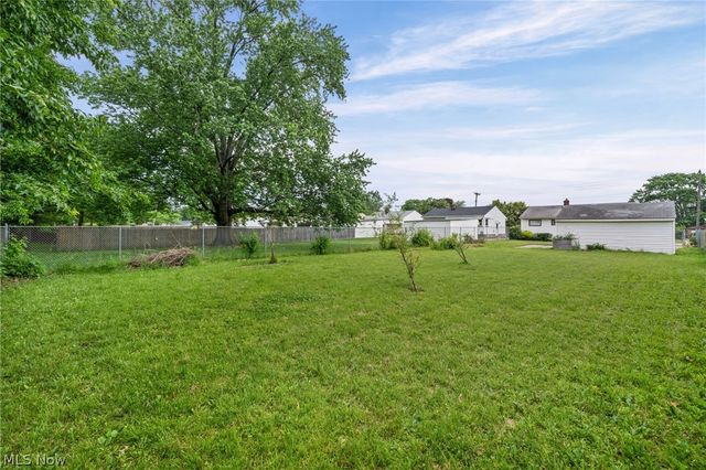 4638 W 156 St, Cleveland, OH 44135