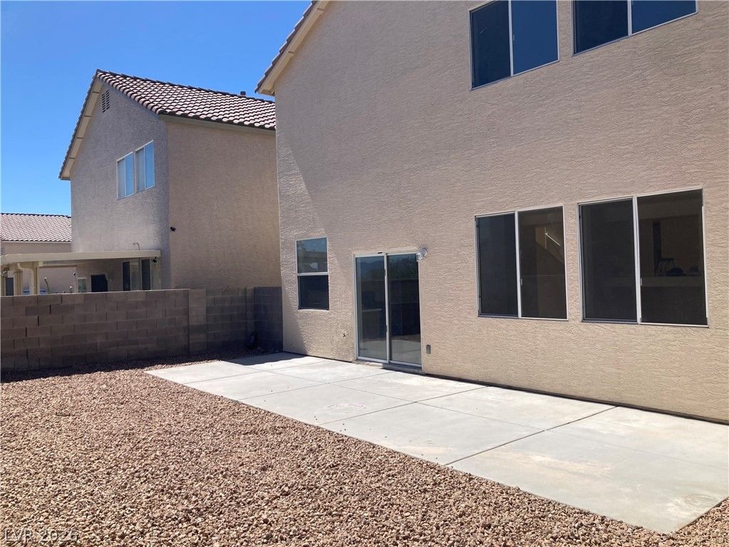3362 Commendation Drive, Las Vegas, NV 89117 — photo 2