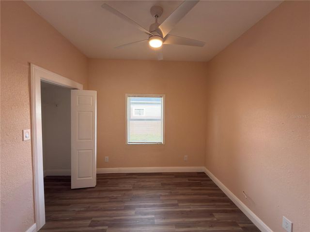 2514 W SAINT JOHN STREET, Tampa, FL 33607