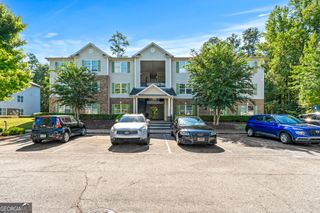 9202 Fairington Ridg Circle, Lithonia, GA 30038