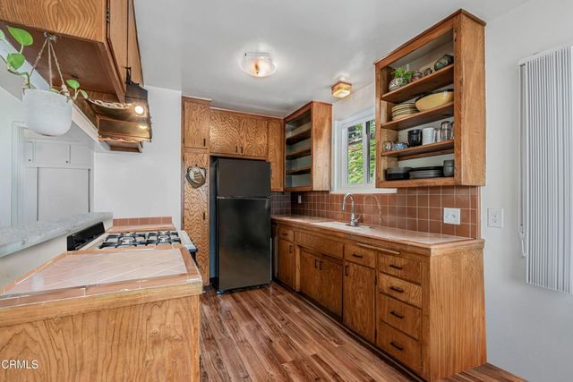 619 E Verdugo Avenue, Burbank, CA 91501