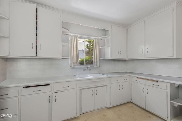 619 E Verdugo Avenue, Burbank, CA 91501