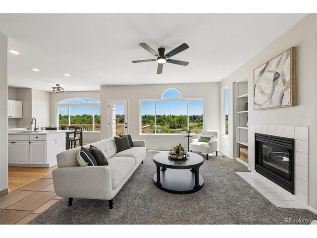 18917 E Union Dr, Aurora, CO 80015