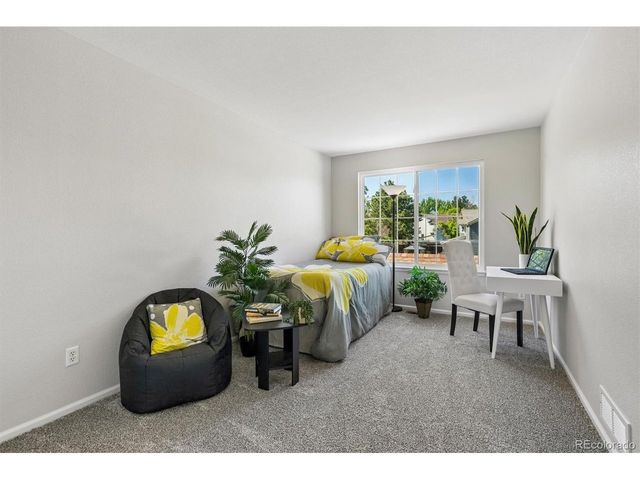 18917 E Union Dr, Aurora, CO 80015