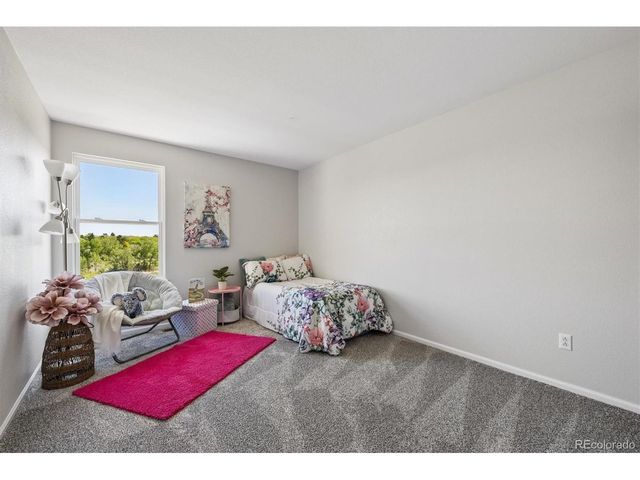 18917 E Union Dr, Aurora, CO 80015