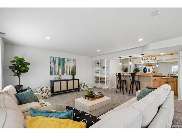 18917 E Union Dr, Aurora, CO 80015