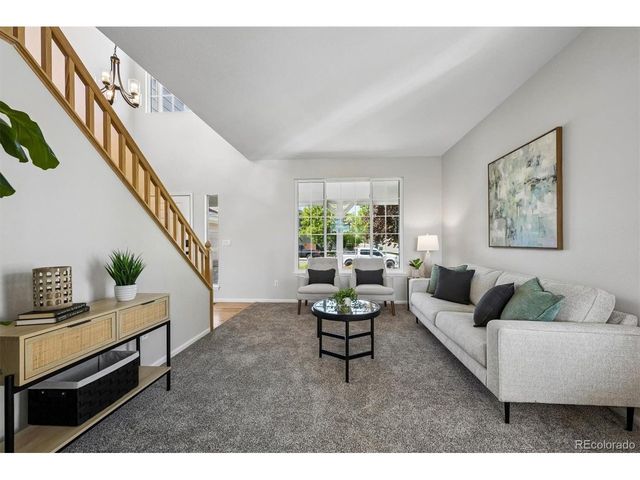 18917 E Union Dr, Aurora, CO 80015