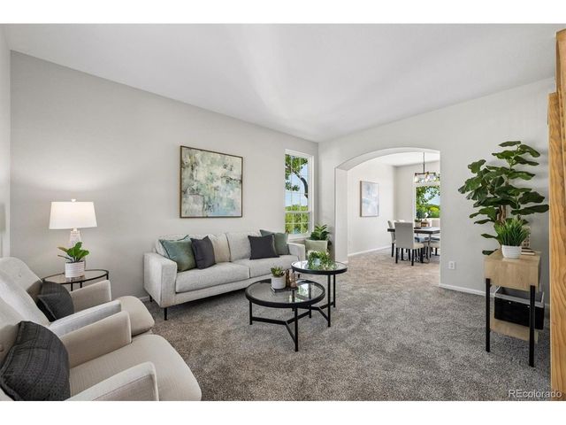 18917 E Union Dr, Aurora, CO 80015