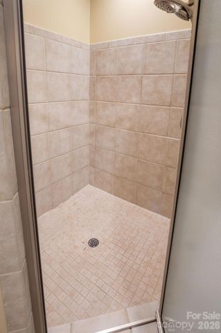 9 Kenilworth Knoll 207, Asheville, NC 28805