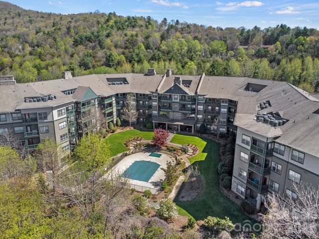 9 Kenilworth Knoll 207, Asheville, NC 28805