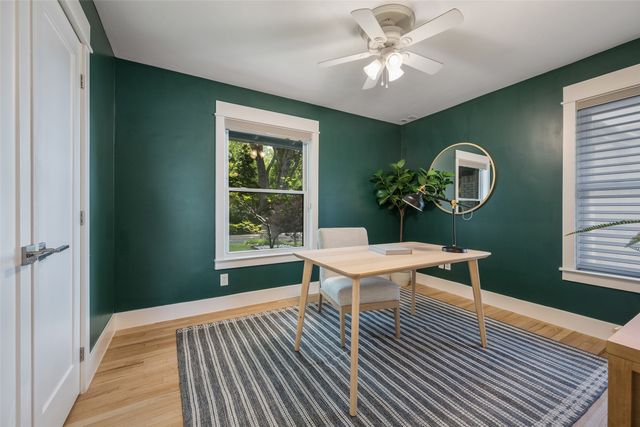 327 Bon Aire Drive, Dallas, TX 75218
