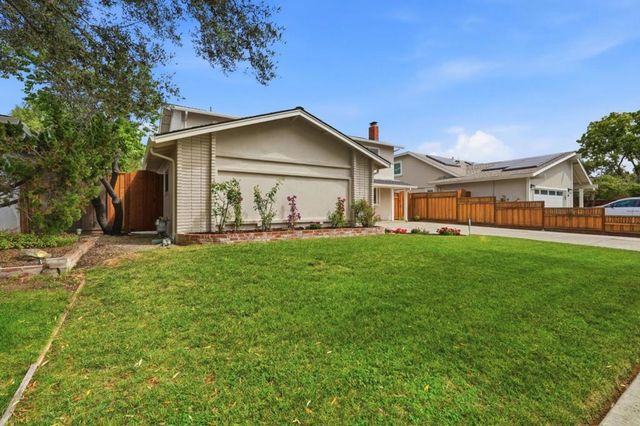 269 Los Palmos Way, San Jose, CA 95119