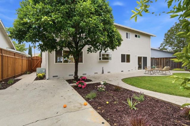 269 Los Palmos Way, San Jose, CA 95119