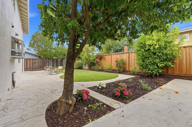 269 Los Palmos Way, San Jose, CA 95119