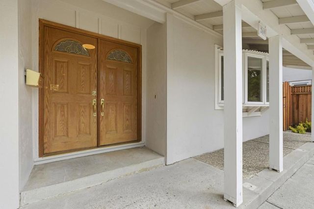 269 Los Palmos Way, San Jose, CA 95119