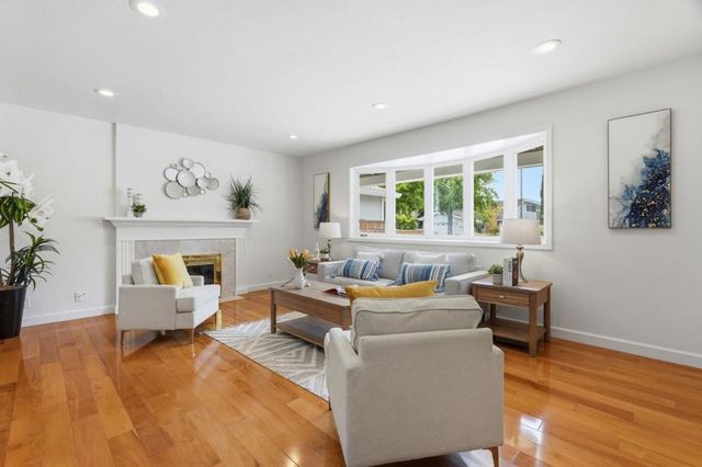 269 Los Palmos Way, San Jose, CA 95119