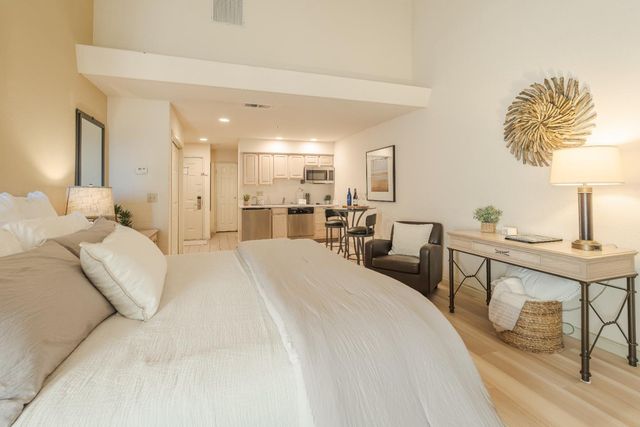 302 Seascape Resort Drive, Aptos, CA 95003