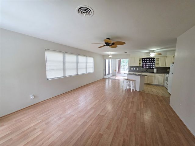 1715 41st Avenue, Vero Beach, FL 32960