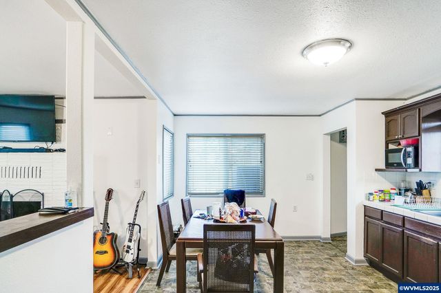 1500 George St, Woodburn, OR 97071