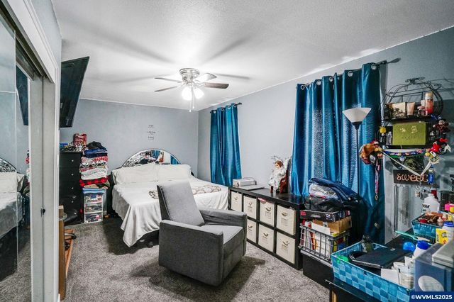 1500 George St, Woodburn, OR 97071