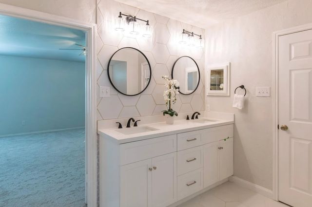 4013 18th Street, Plano, TX 75074