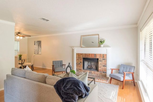 4013 18th Street, Plano, TX 75074