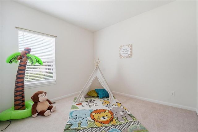 1251 SW Arbormill Terrace, Lee's Summit, MO 64082