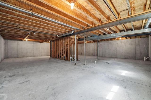 1251 SW Arbormill Terrace, Lee's Summit, MO 64082
