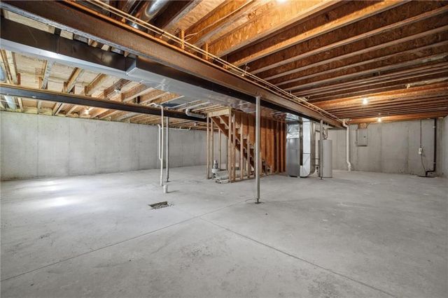 1251 SW Arbormill Terrace, Lee's Summit, MO 64082