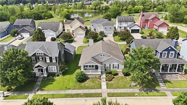 1251 SW Arbormill Terrace, Lee's Summit, MO 64082