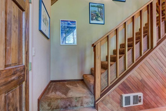 1138 Cypress Pt, Arnold, CA 95223
