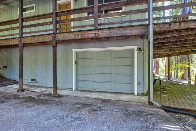 1138 Cypress Pt, Arnold, CA 95223