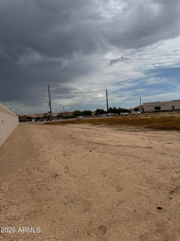 1358 E MOTORPLEX Loop 2G, Gilbert, AZ 85297 — photo 2