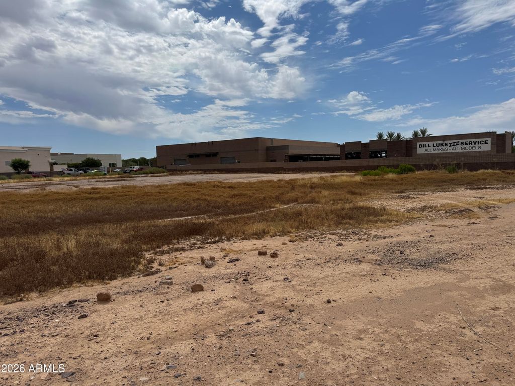 1358 E MOTORPLEX Loop 2G, Gilbert, AZ 85297 — photo 5