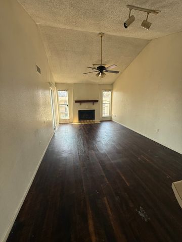 6050 Melody Lane 324, Dallas, TX 75231