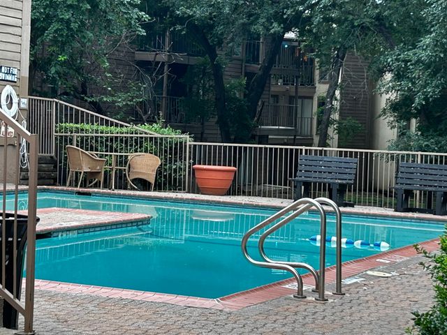 6050 Melody Lane 324, Dallas, TX 75231