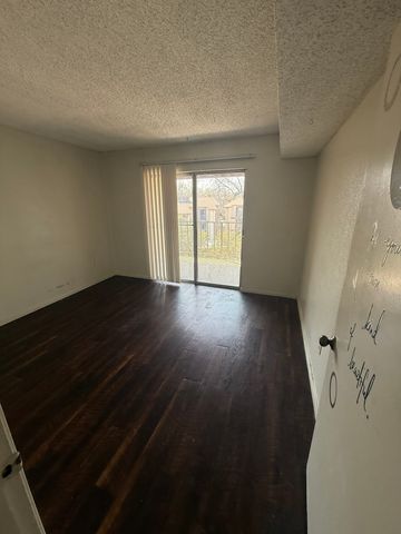 6050 Melody Lane 324, Dallas, TX 75231