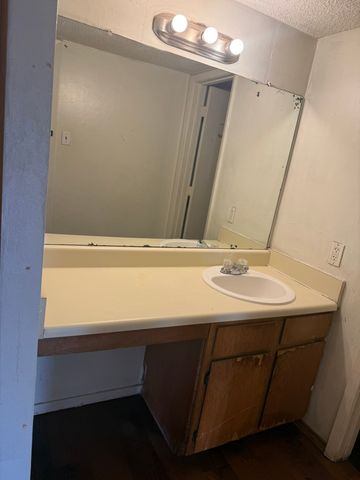 6050 Melody Lane 324, Dallas, TX 75231