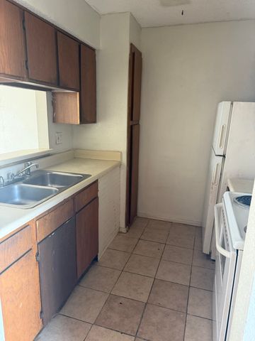 6050 Melody Lane 324, Dallas, TX 75231