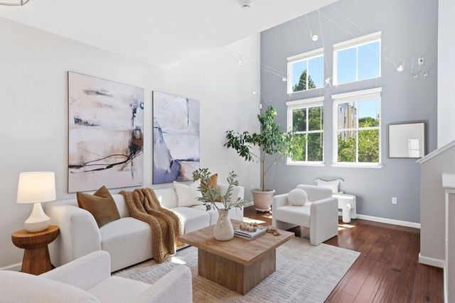 10 Creekside Lane, San Mateo, CA 94401