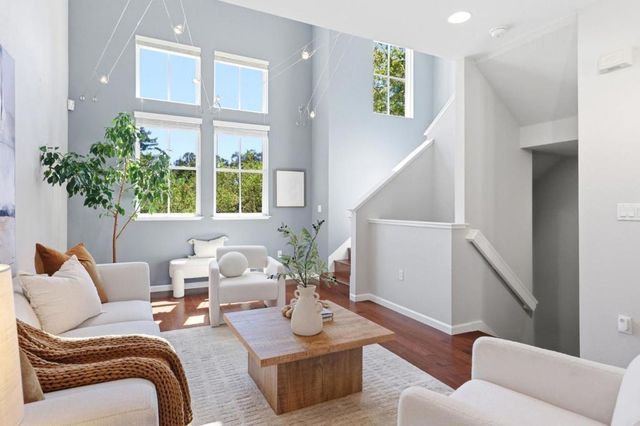 10 Creekside Lane, San Mateo, CA 94401