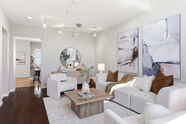 10 Creekside Lane, San Mateo, CA 94401