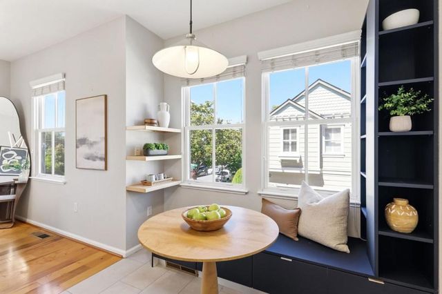 10 Creekside Lane, San Mateo, CA 94401