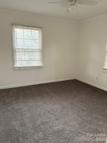 815 W Mauney Avenue, Gastonia, NC 28052