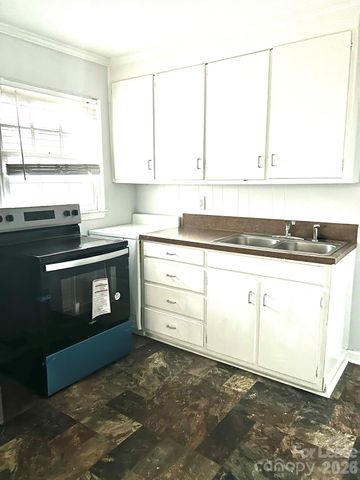 815 W Mauney Avenue, Gastonia, NC 28052