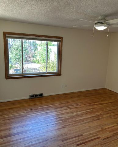 7101 Edwina Avenue NE, Albuquerque, NM 87110