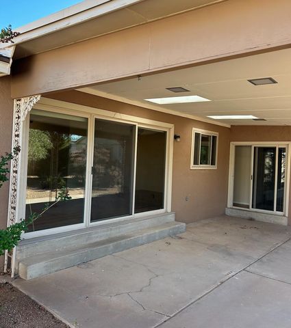 7101 Edwina Avenue NE, Albuquerque, NM 87110