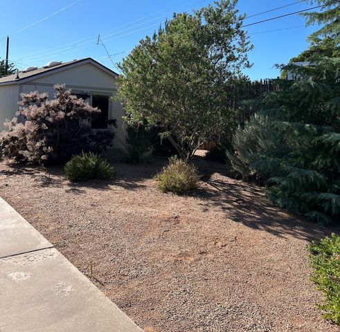 7101 Edwina Avenue NE, Albuquerque, NM 87110