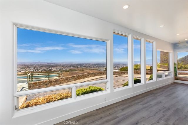 42600 Pradera, Temecula, CA 92590